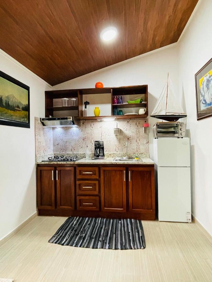 נובו ארנל Casa Donna Rosa B&B מראה חיצוני תמונה