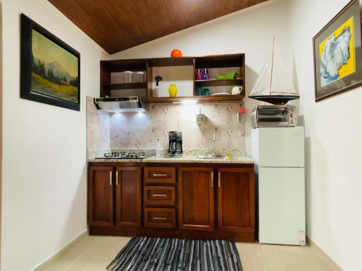 נובו ארנל Casa Donna Rosa B&B מראה חיצוני תמונה